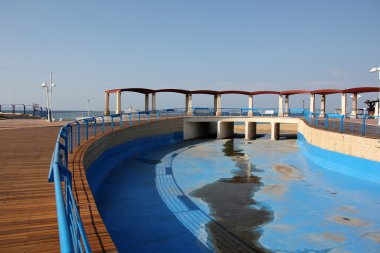 Köprü - yapay bir yapı