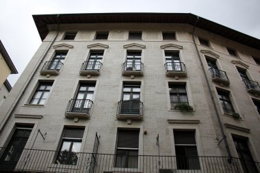 Pencere - bir yapının mimari detay