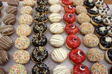 Tablo ekmek ve çörekler