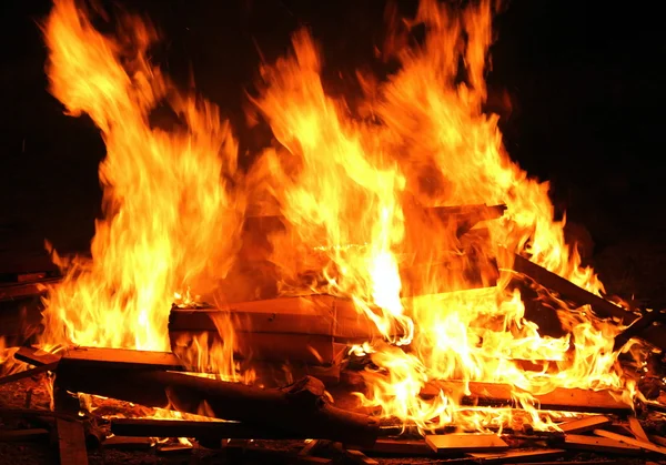 Fire in the brazier burning — Stock Photo, Image