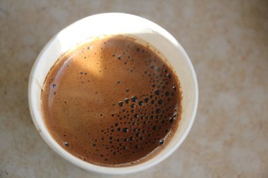 kahve içmek canlandırıcı