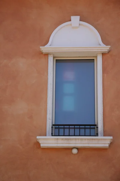 Ventana - construcción de edificios —  Fotos de Stock