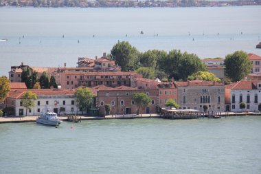 Venedik çatıları ve sokakları