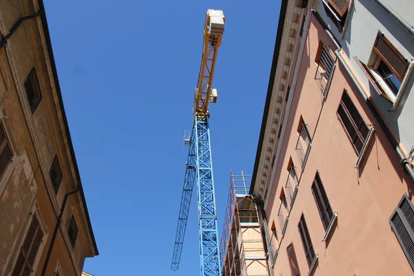 Guindaste de alta construção — Fotografia de Stock