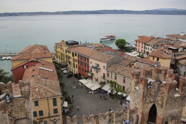 Sirmione'da antik kale