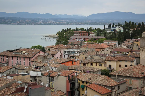 Oude vesting in Sirmione — Stockfoto