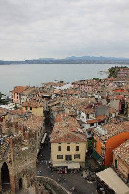 Sirmione'da antik kale