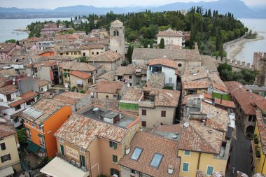 Sirmione'da antik kale