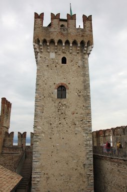 Sirmione'da antik kale