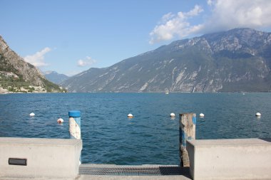 Gemilerin demirleme için yatak yer