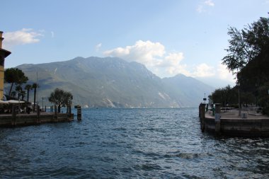 Gemilerin demirleme için yatak yer