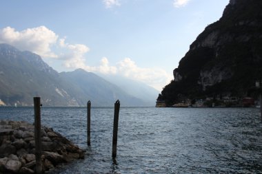 Gemilerin demirleme için yatak yer