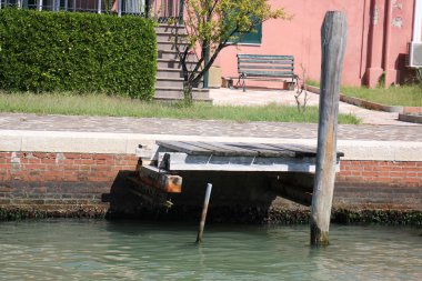 Gemilerin demirleme için yatak yer