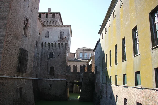 Antigos castelos e fortalezas — Fotografia de Stock