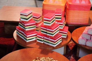 Üstünde belgili tanımlık sayaç Doğu tatlılar