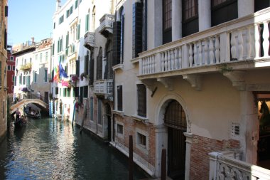 Gondol - kürek teknesi