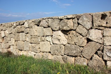 her zaman Sınırdaki telleri