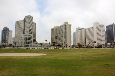 bulutlu, Tel - Aviv       