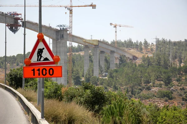 Construyó un nuevo puente — Foto de Stock