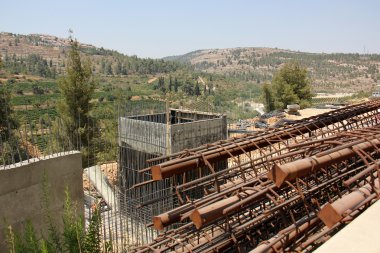 yeni bir köprü inşa         