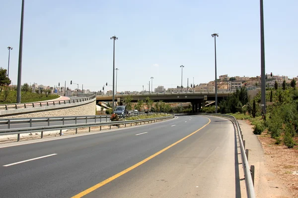 Construyó un nuevo puente — Foto de Stock