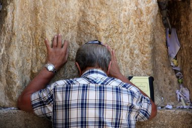 Kudüs 'ün eski şehrinde feryat eden duvar       