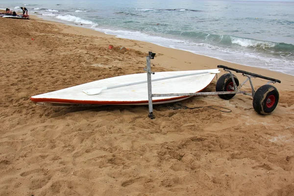 Kayak on the beach — Stock Photo, Image