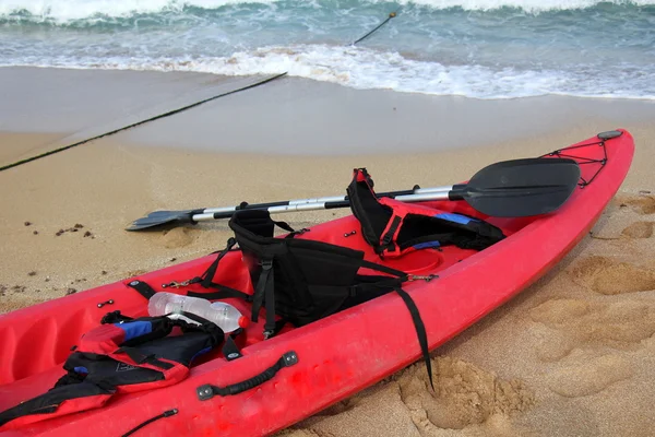 Kayak en la playa —  Fotos de Stock