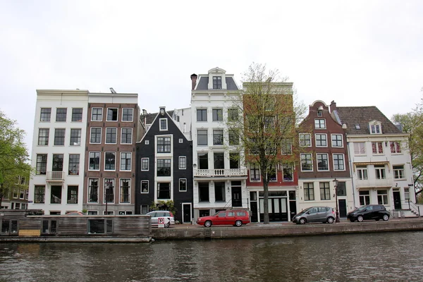 Ходити в Амстердамі — стокове фото