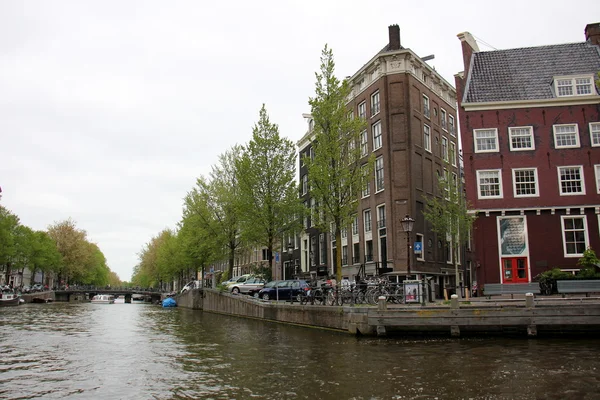 走在阿姆斯特丹 — 图库照片