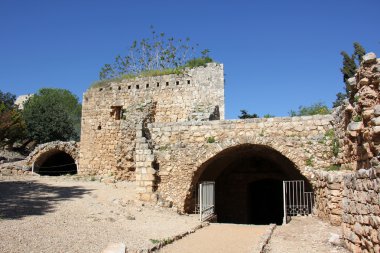 Eski kale Manastırı       