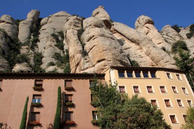 Montserrat - Benedictine Manastırı      