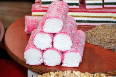 In Bazaarı şehrin Acre, oryantal tatlılar        