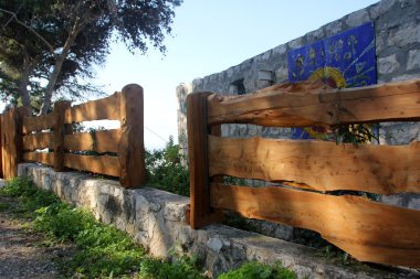 her zaman Sınırdaki telleri      