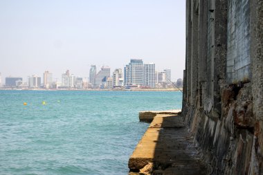 Tel - Aviv city denizin kenarında      