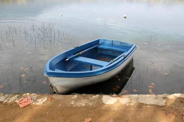 Barco en la playa — Foto de Stock