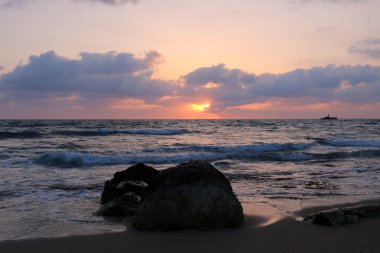 Akdeniz 'de gün batımı    