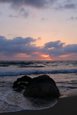 Akdeniz 'de gün batımı    