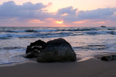 Akdeniz 'de gün batımı    