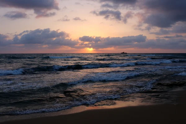 Akdeniz 'de gün batımı    