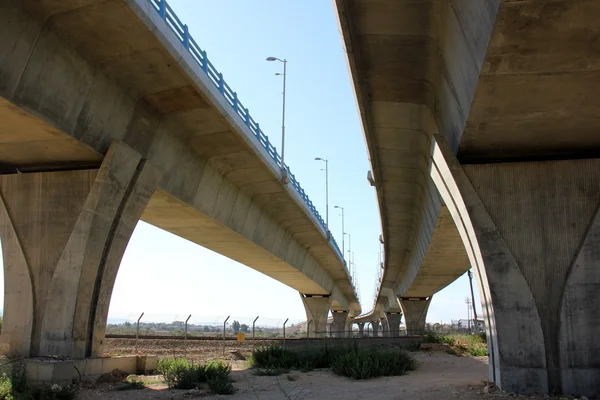 Bridge - an artificial structure — Stock Photo, Image