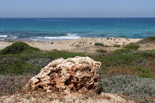 Orilla del Mar Mediterráneo — Foto de Stock