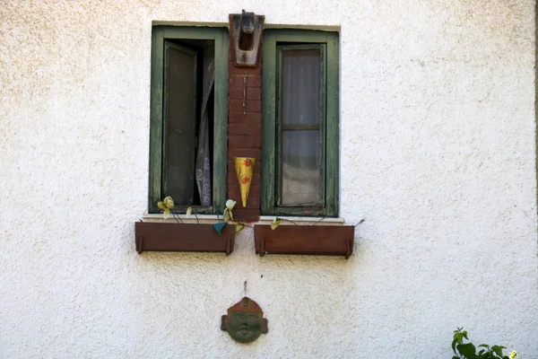 Windows in Tel - Aviv — Stock Photo, Image