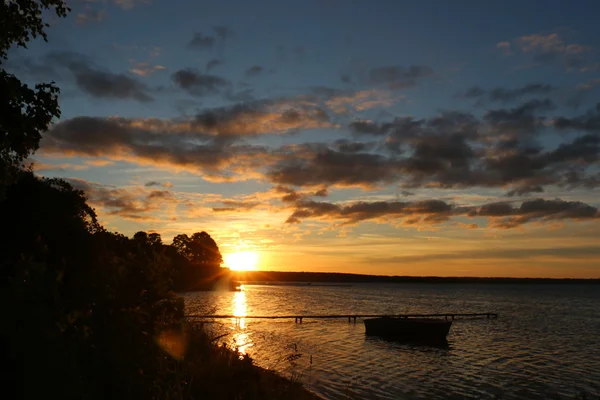 Рассвет на озере Нарочь — стоковое фото