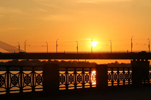 Sonnenuntergang auf der Daugava — Stockfoto