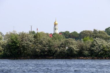 Riga şehirde yürümek 