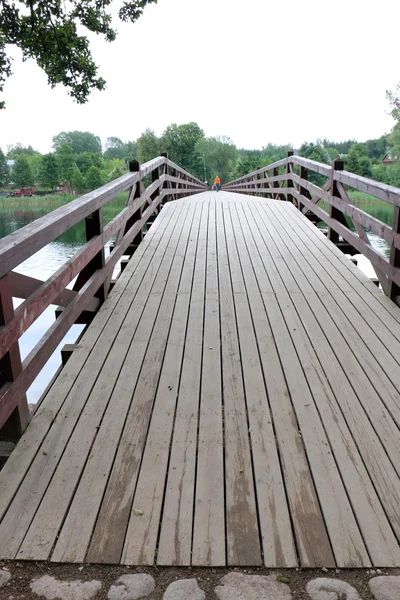 Puente - una estructura artificial — Foto de Stock