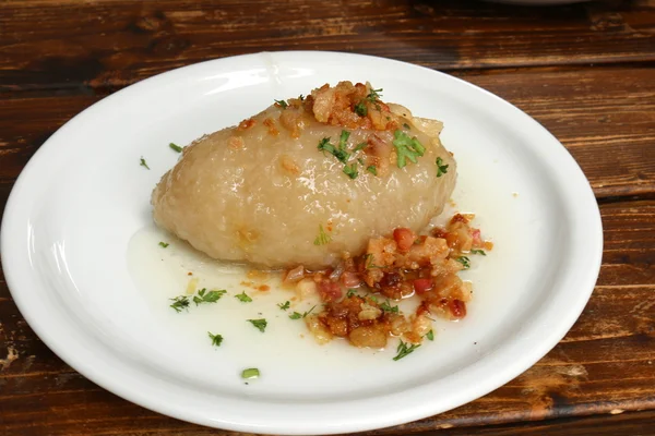 Masanın üzerine snack 