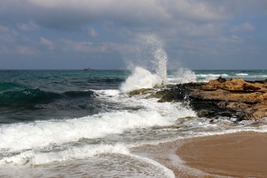 Akdeniz kıyısında 