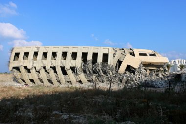 düşme eski kule 